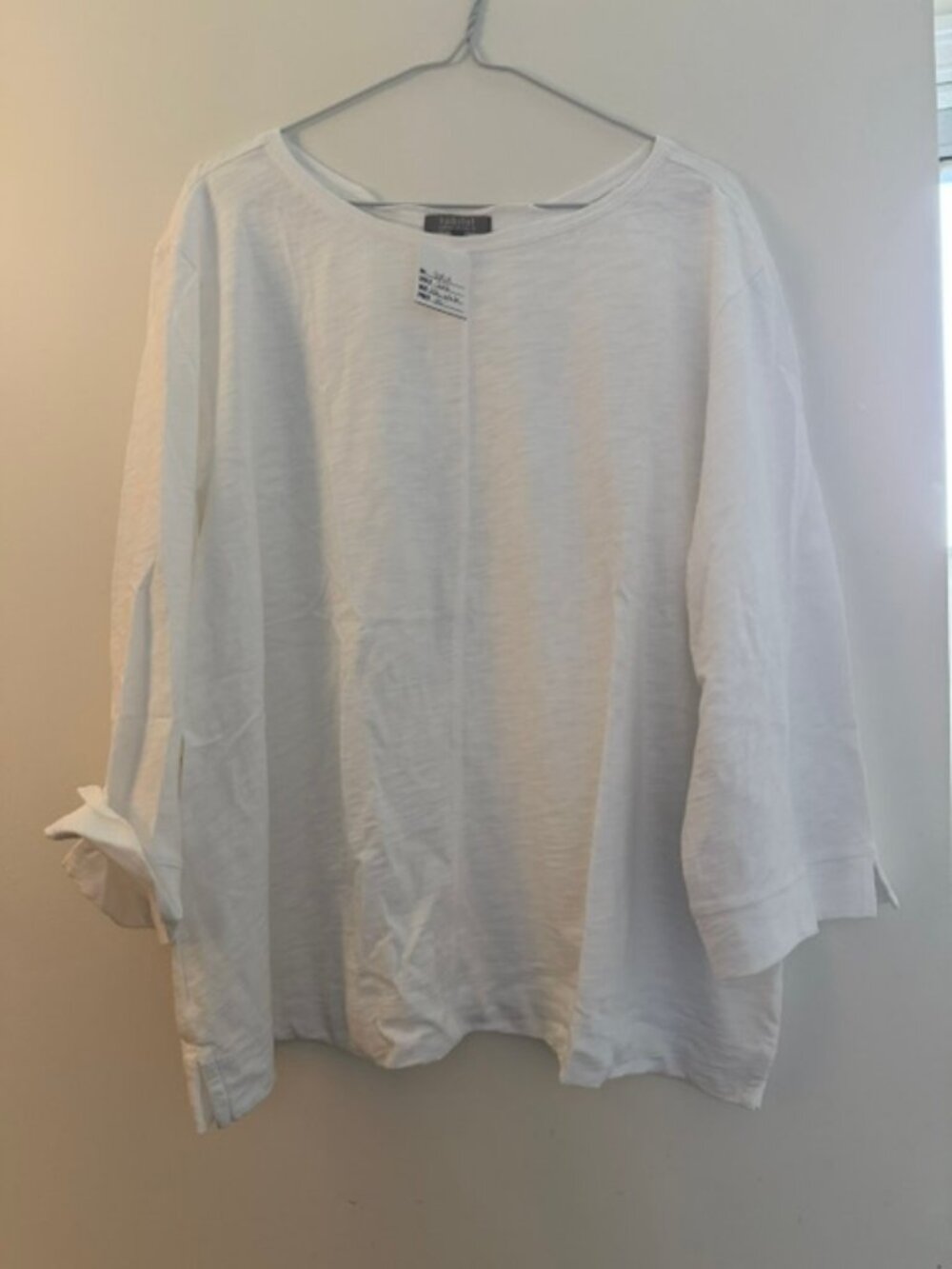 White 3/4 sleeve Habitat lightweight top